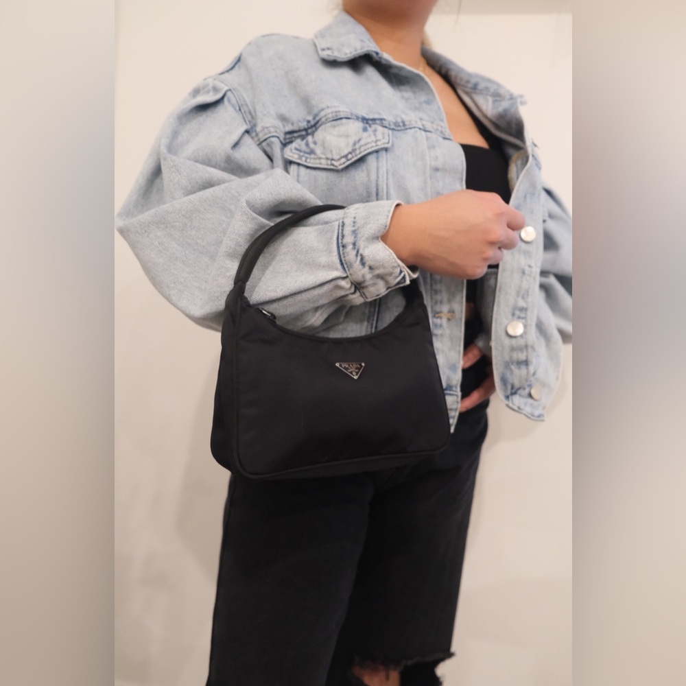 Prada Nylon Vintage Tessuto Shoulder Bag - Picture 5 of 10